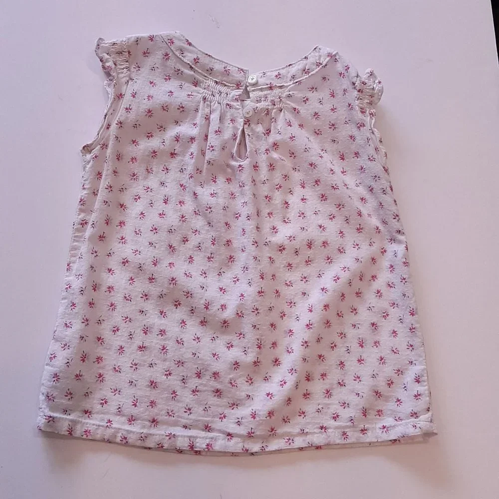 OSHKOSH Floral Ruffled Smocked Pleated Top Girls Size 2T White Pink